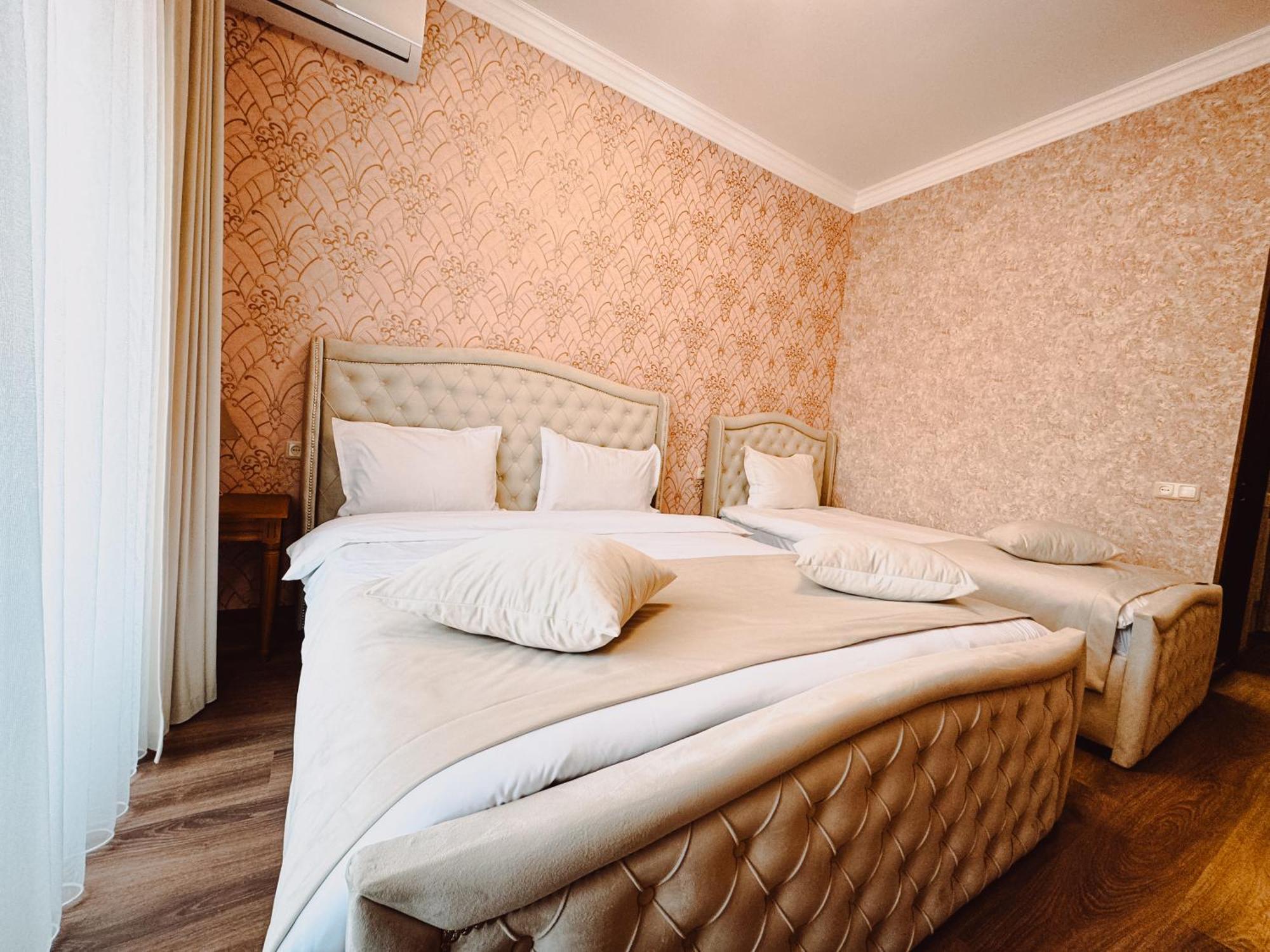 Armenia Hotel يريفان المظهر الخارجي الصورة