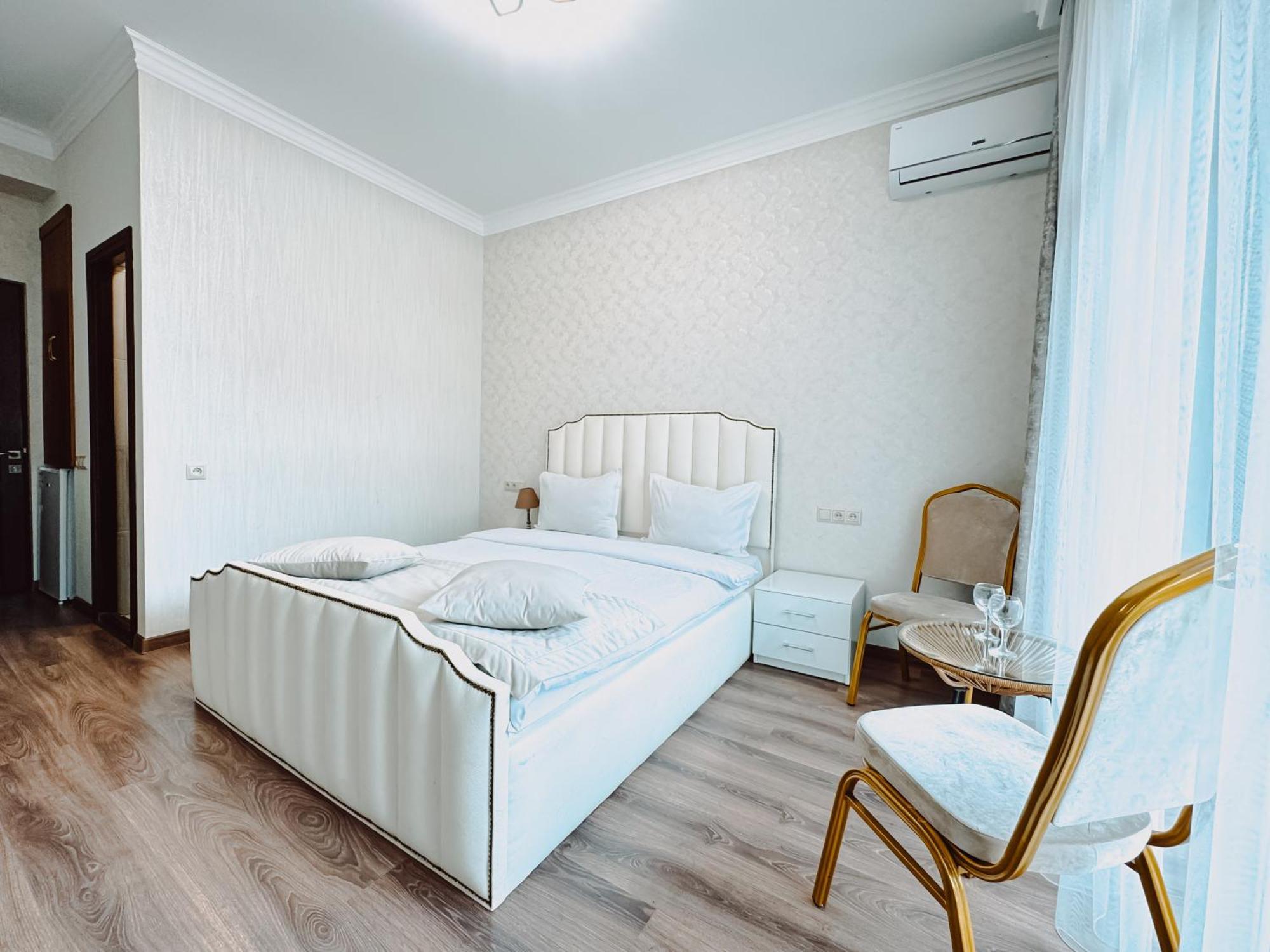 Armenia Hotel يريفان المظهر الخارجي الصورة