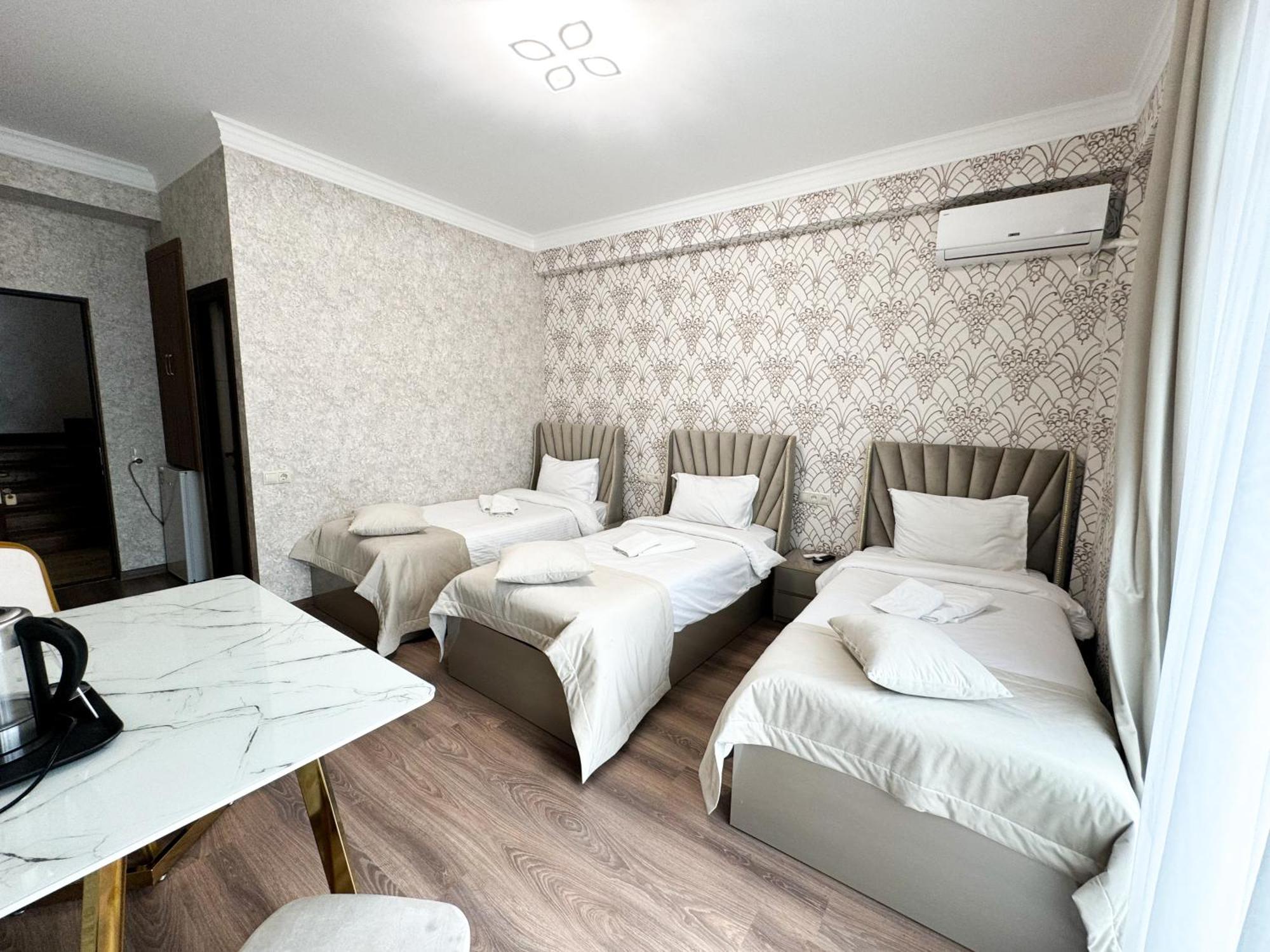 Armenia Hotel يريفان المظهر الخارجي الصورة