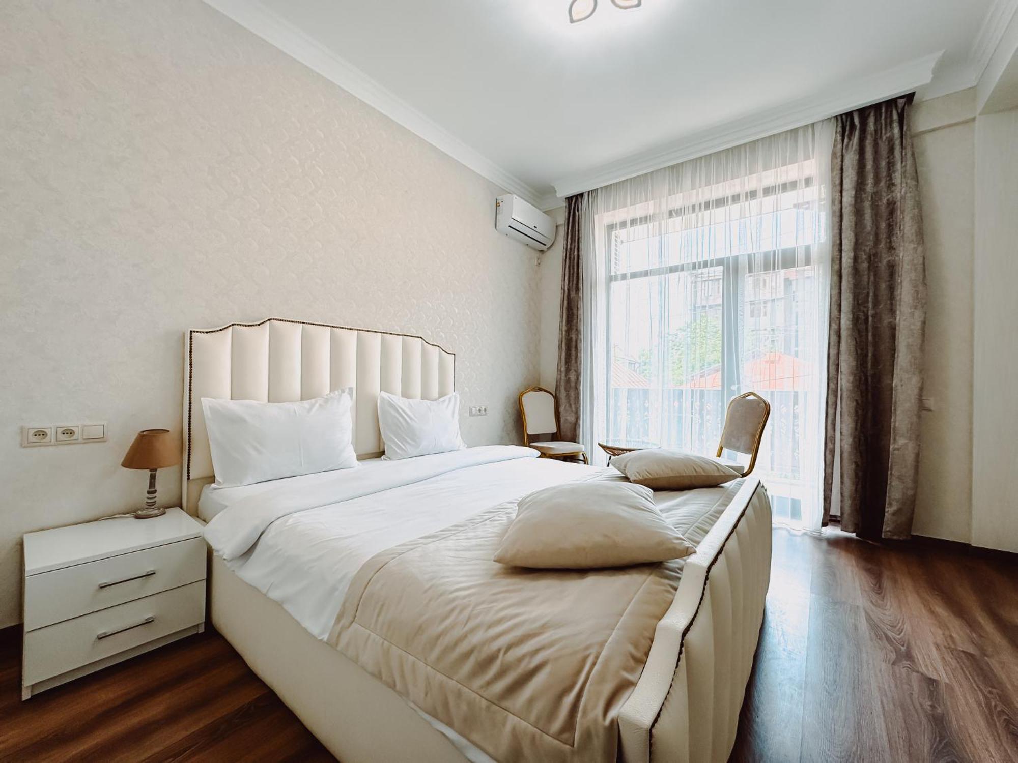Armenia Hotel يريفان المظهر الخارجي الصورة