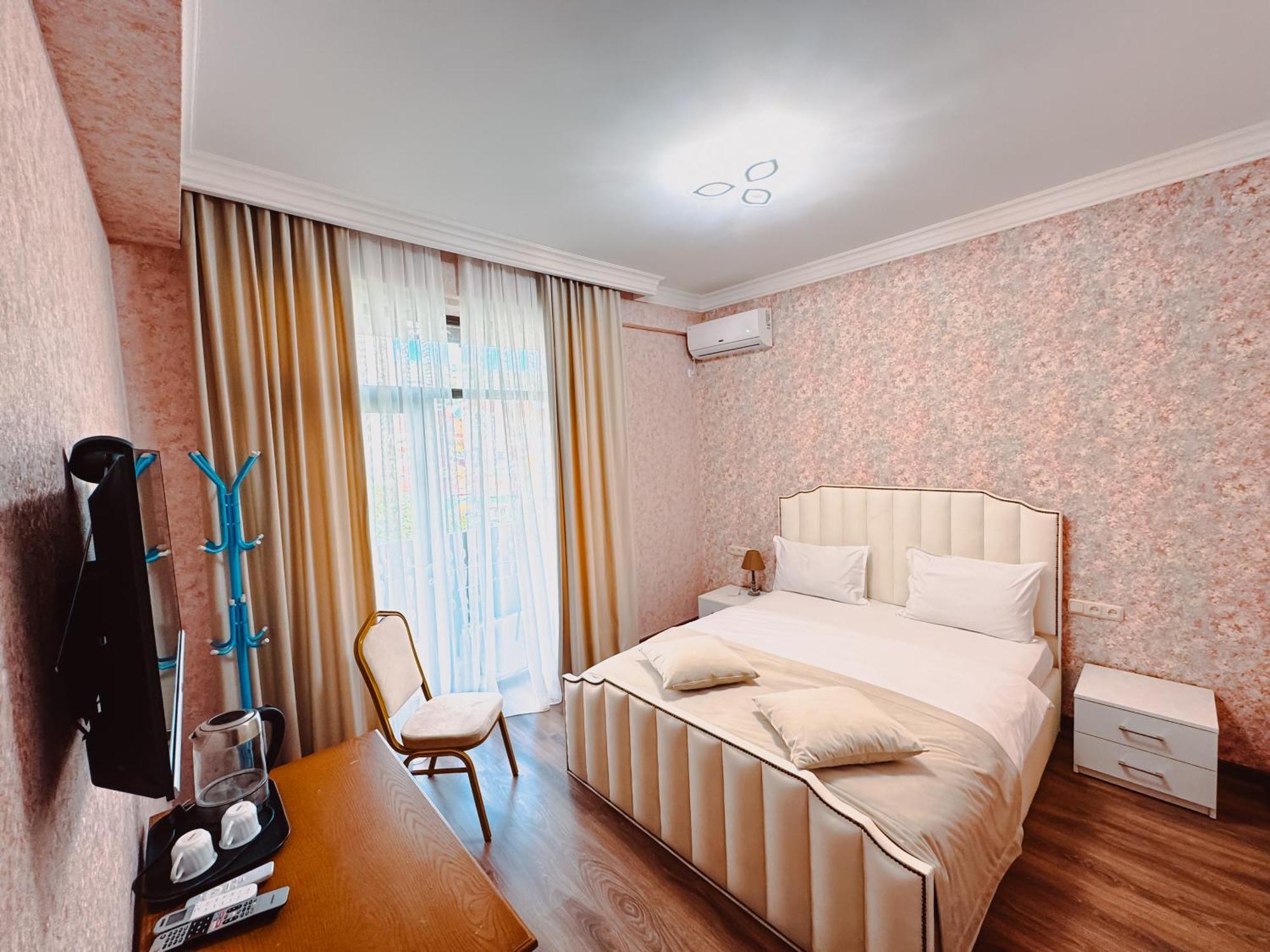 Armenia Hotel يريفان المظهر الخارجي الصورة