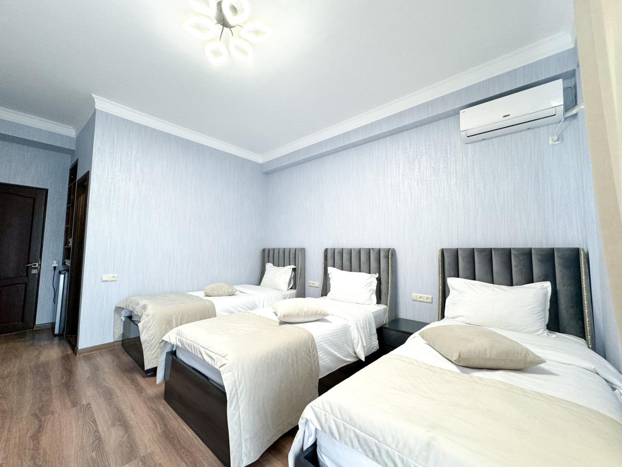Armenia Hotel يريفان المظهر الخارجي الصورة