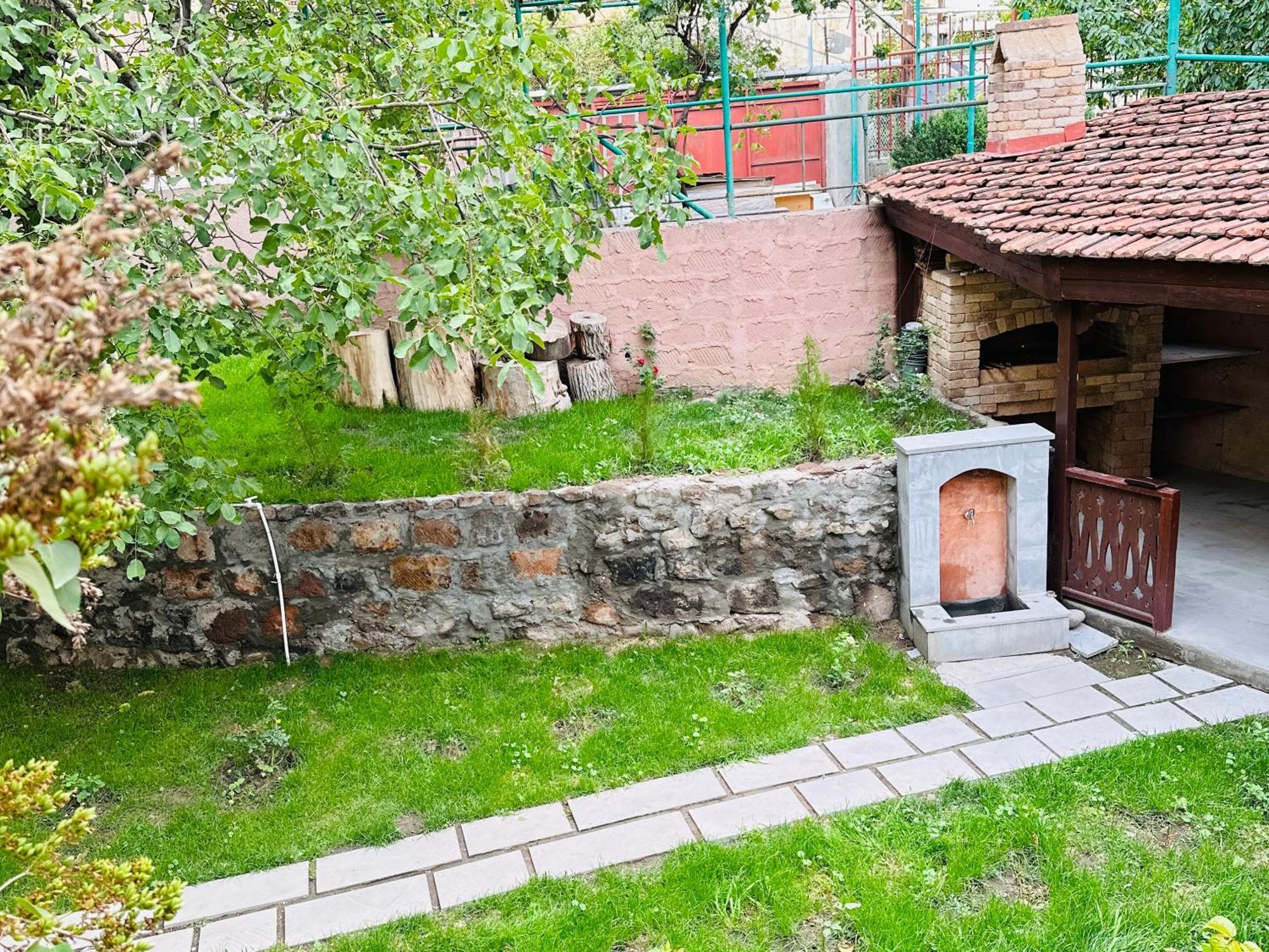 Armenia Hotel يريفان المظهر الخارجي الصورة